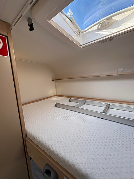 Bürstner Lyseo A660 Praktisk og romslig bobil med henger feste på 2000 kg 25 of 30