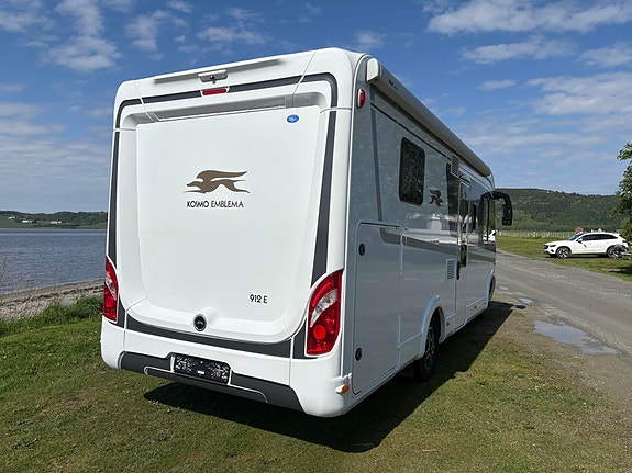 Laika  Kosmo Emblema 912 E FACE TO FACE / QUEENBED / STORT KJØLESKAP / TRUMA / !! 4 of 30