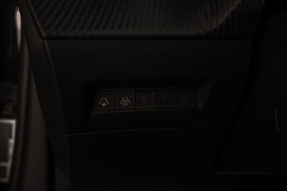Peugeot 2008 23 of 30