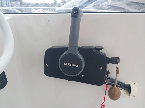 Aqualine/Ultramar, Texas 540 - pilothouse, med motor og henger! 10 of 26
