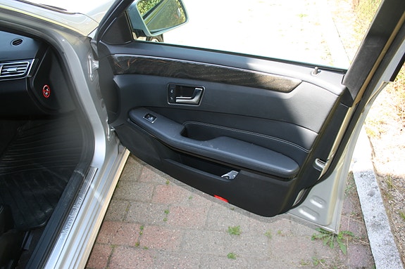 Mercedes-Benz E220 d 21 of 30