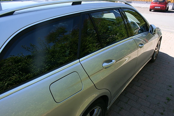 Mercedes-Benz E220 d 7 of 30