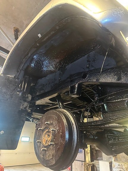Toyota HiLux 8 of 18