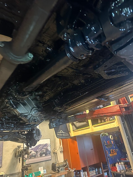 Toyota HiLux 11 of 18