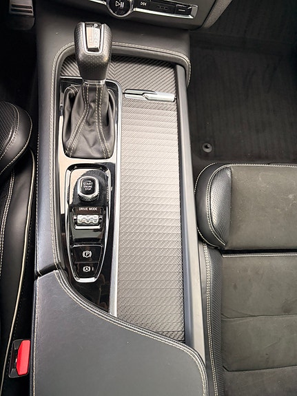 Volvo V90 27 of 30