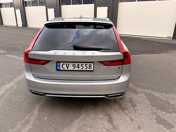 Volvo V90 6 of 30