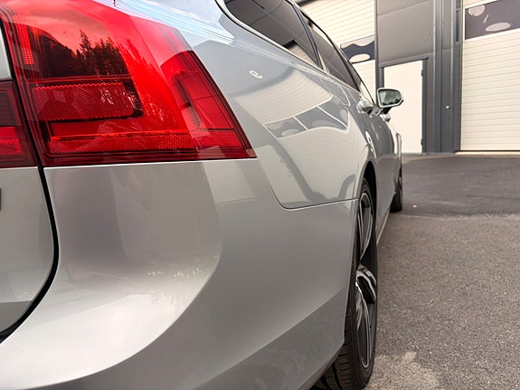 Volvo V90 8 of 30