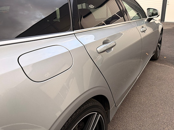 Volvo V90 10 of 30