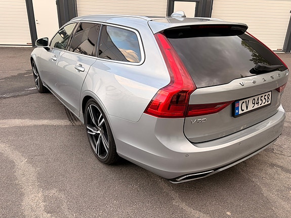 Volvo V90 3 of 30