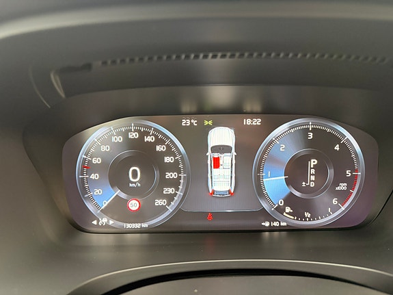 Volvo V90 24 of 30