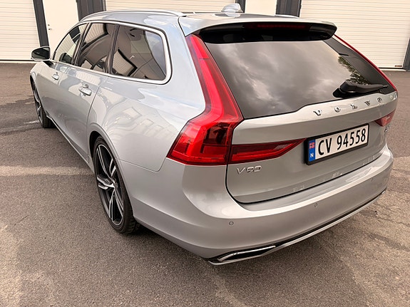 Volvo V90 13 of 30