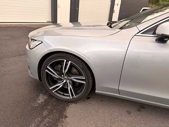 Volvo V90 14 of 30