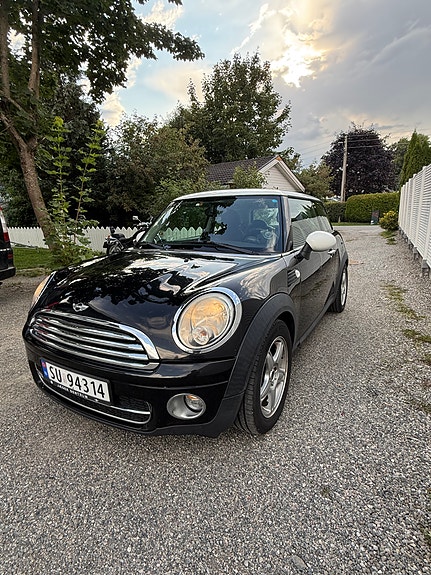 MINI Cooper 3 of 19