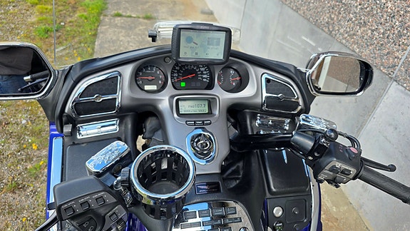 Honda GL 1800 Goldwing 3 of 11