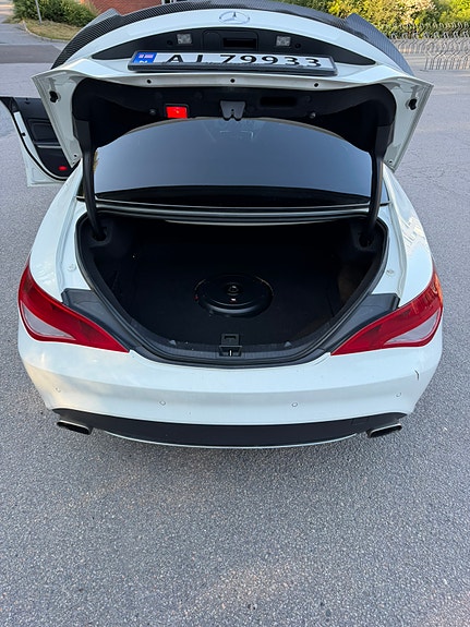 Mercedes-Benz CLA180 17 of 24