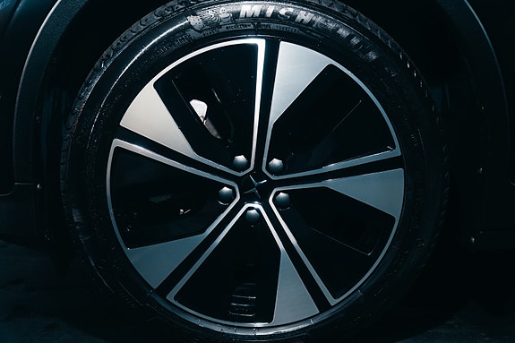 Polestar 2 14 of 16