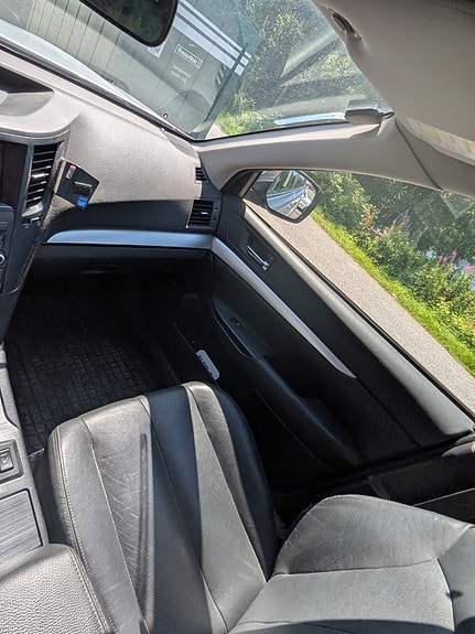 Subaru Outback 16 of 22