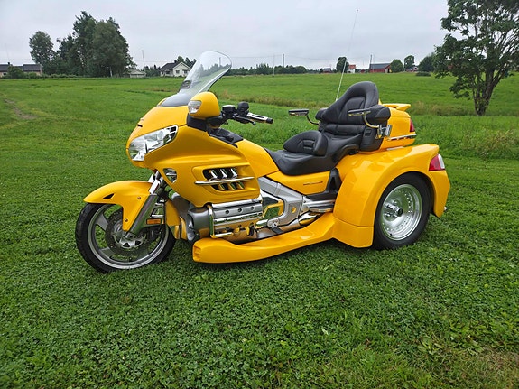 Honda GL 1800 Goldwing 5 of 12