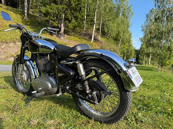 Royal Enfield Bullet 500 6 of 9