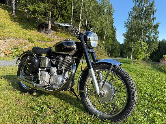 Royal Enfield Bullet 500 2 of 9