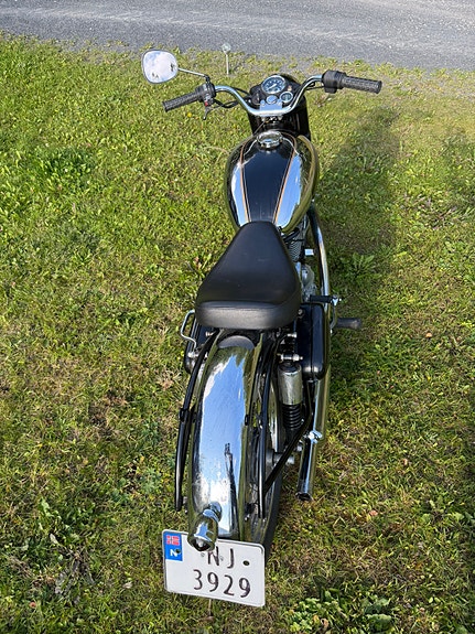 Royal Enfield Bullet 500 9 of 9