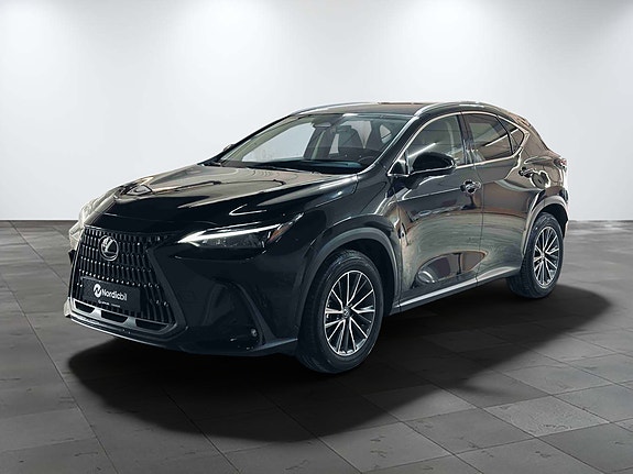 Lexus NX450h 3 of 24