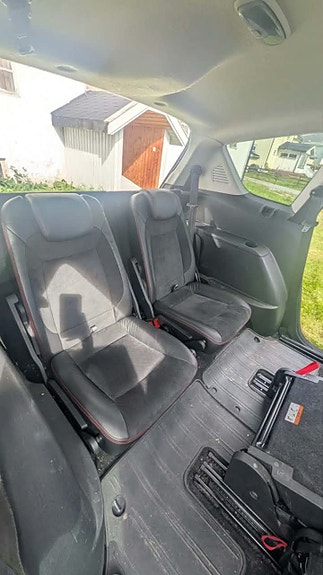 Ford S-MAX 15 of 21