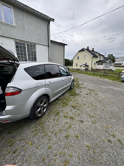 Ford S-MAX 3 of 21