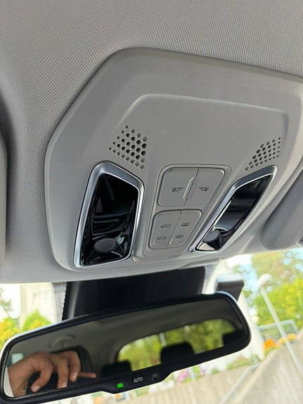 Maxus Euniq 6 11 of 11
