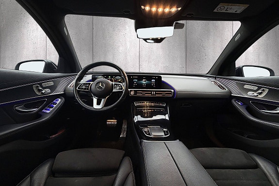 Mercedes-Benz EQC400 12 of 26