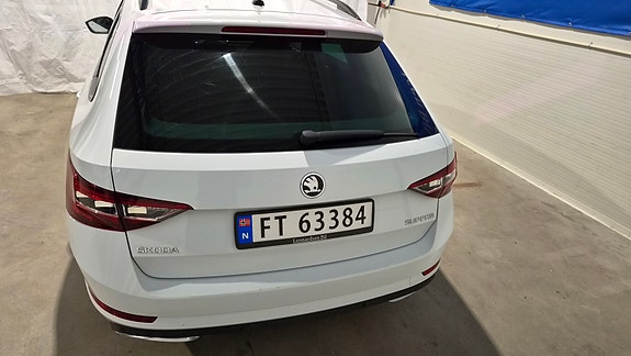Skoda Superb 6 of 30