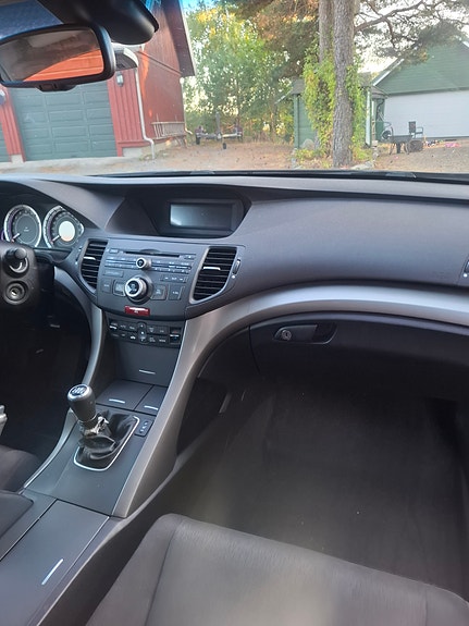 Honda Accord 20 of 30