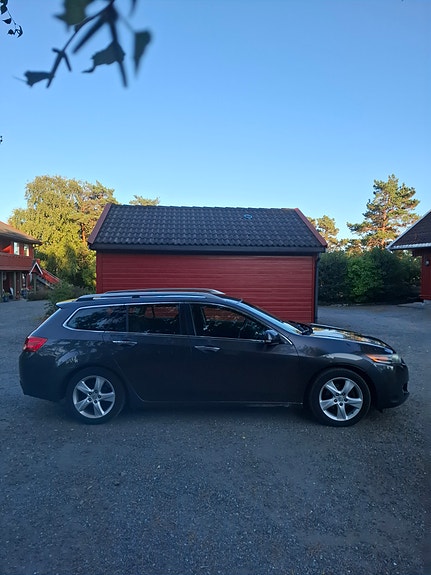 Honda Accord 7 of 30