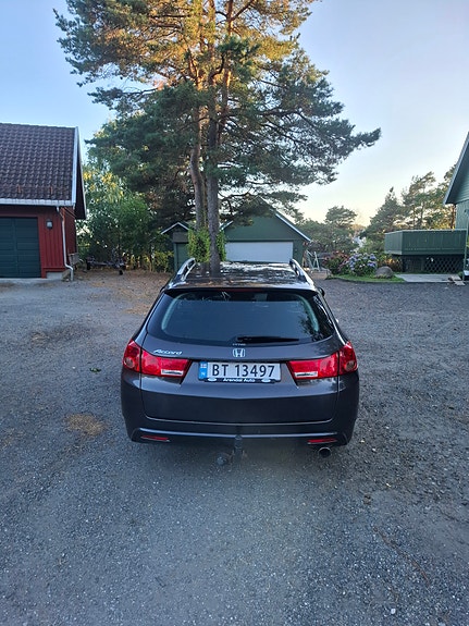 Honda Accord 5 of 30
