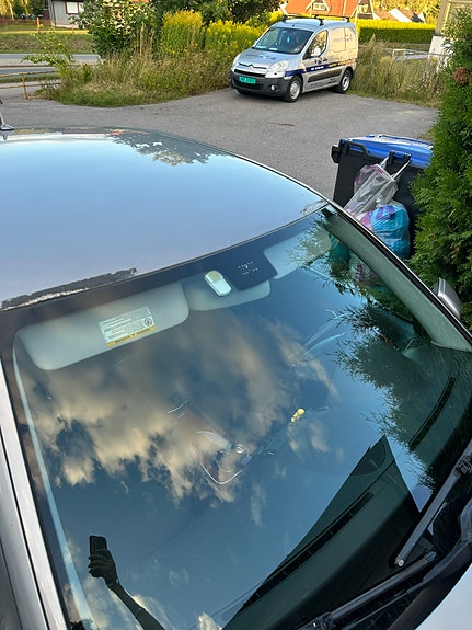 Mercedes-Benz E200 d 10 of 17