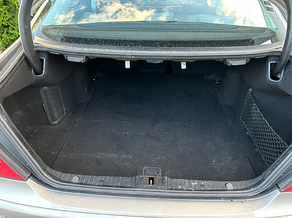 Mercedes-Benz E200 d 11 of 17