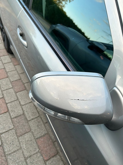 Mercedes-Benz E200 d 7 of 17