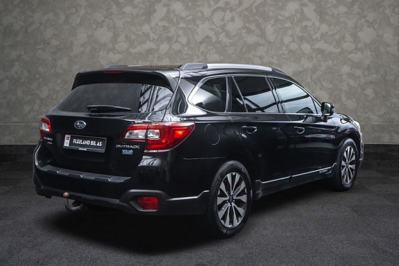 Subaru Outback 8 of 30