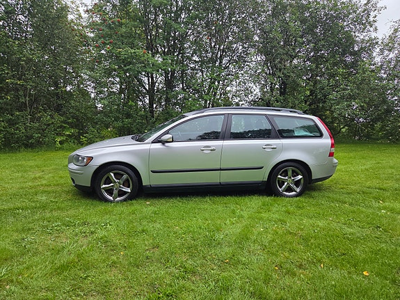 Volvo V50