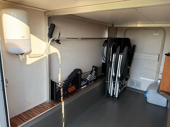 Hymer B 614 CL 10 of 30