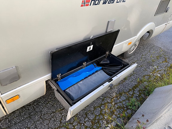 Hymer B 614 CL 4 of 30