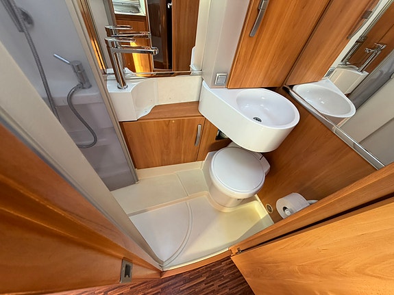 Hymer B 614 CL 27 of 30