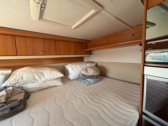 Hymer B 614 CL 25 of 30