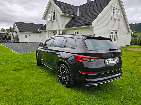 Skoda Kodiaq 2 of 17