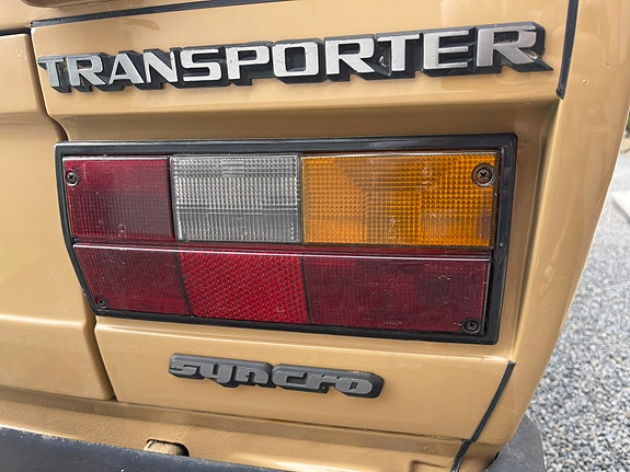 Volkswagen Transporter 11 of 13