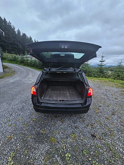 Volvo V70 5 of 30