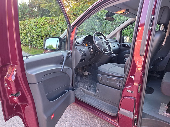 Mercedes-Benz Vito 113 18 of 28