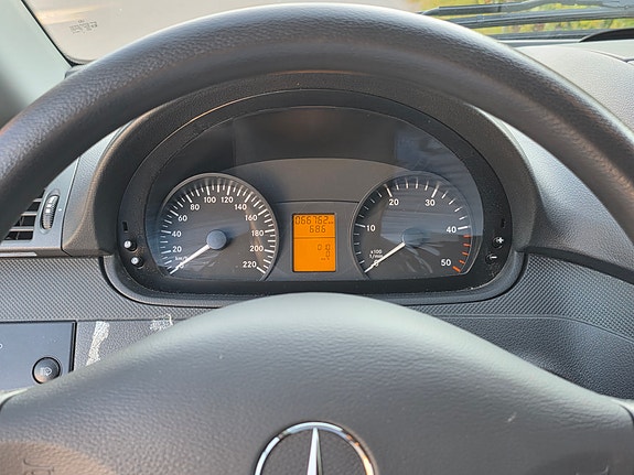 Mercedes-Benz Vito 113 22 of 28