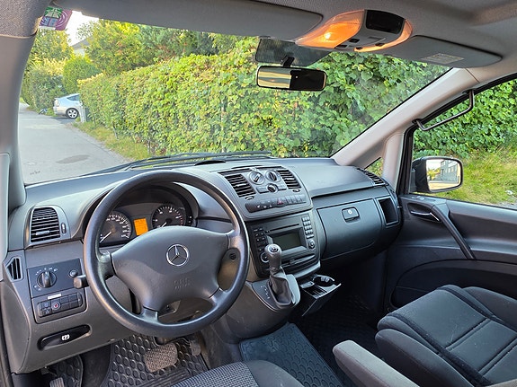 Mercedes-Benz Vito 113 20 of 28