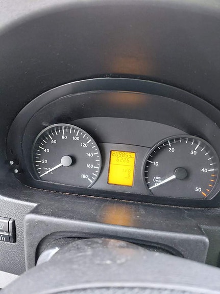 Mercedes-Benz Sprinter 316 4 of 5